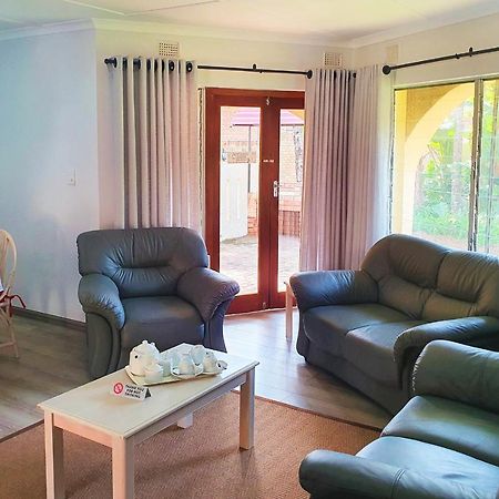 Апартаменты First Group La Rochelle Сент-Люсия Экстерьер фото
